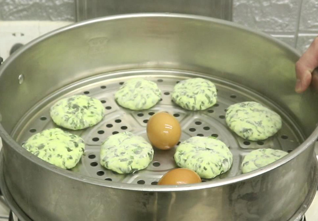 中老年人常吃五种食物补钙最好,中老年人喝牛奶还是奶粉补钙好