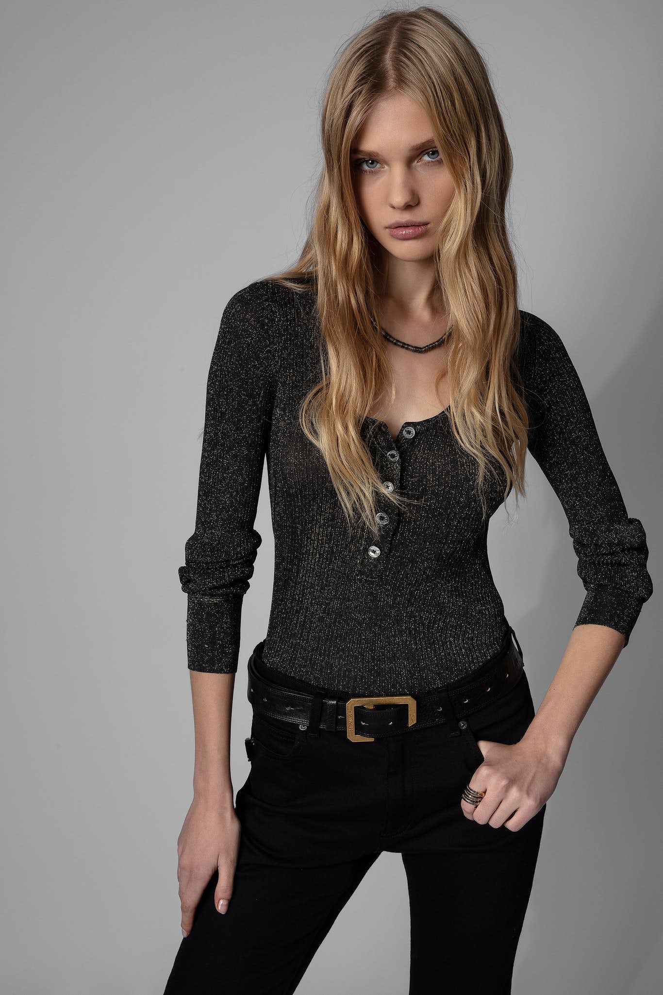 摆脱束缚释放自己,摆脱束缚穿出自我潮流男士之选