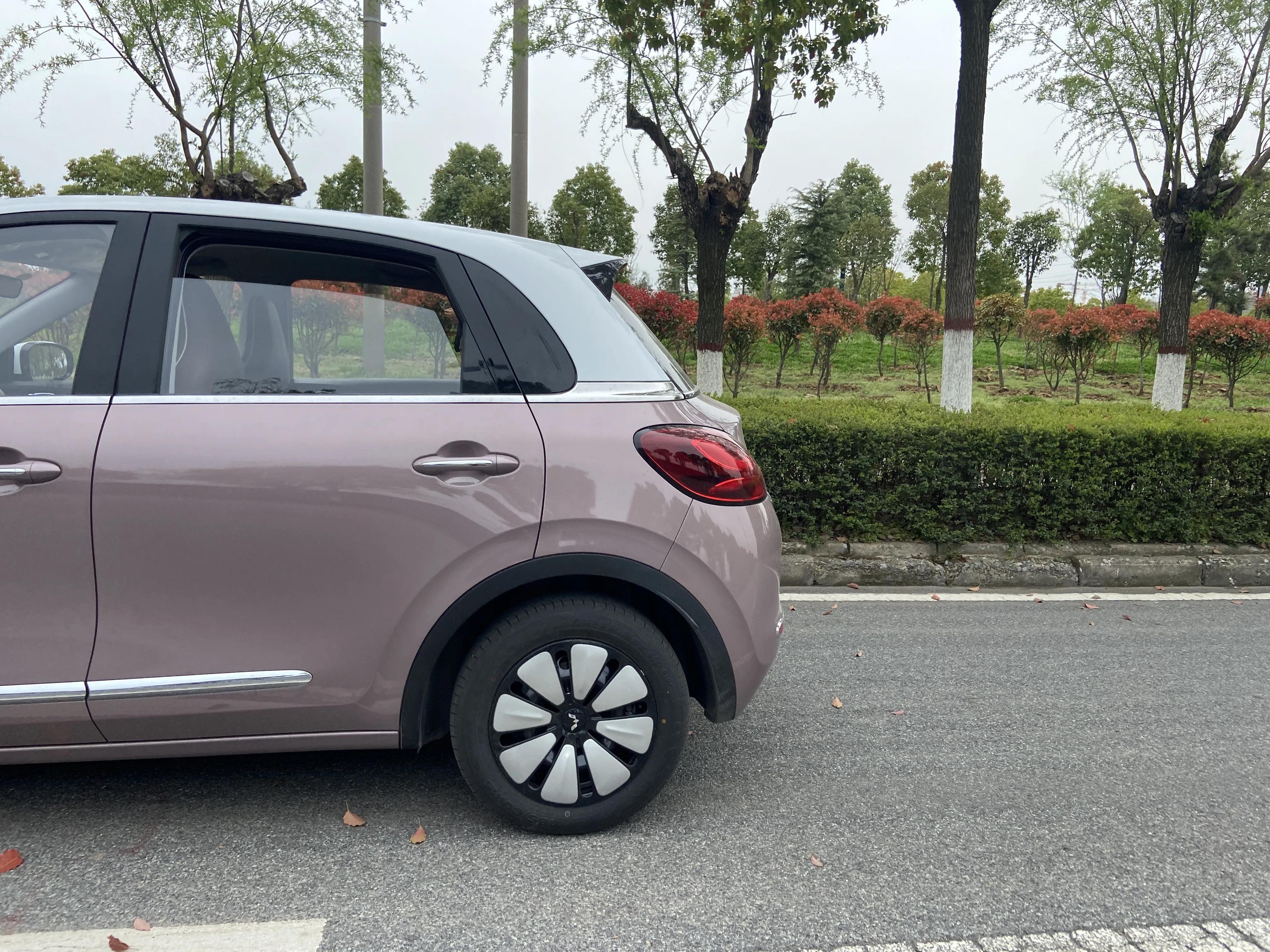 这年头还有谁买燃油车,这年头还有谁买油车