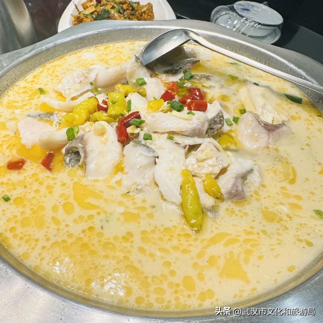 带上128g的胃跟我走,带着128g的胃来喝心心念念的奶茶