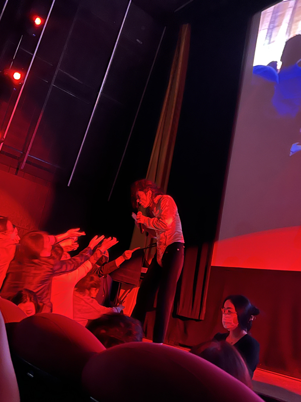 杰克逊模仿者王杰真面目,模仿者王杰克逊演唱会视频