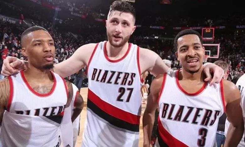 利拉德离队倒计时,利拉德留队声明