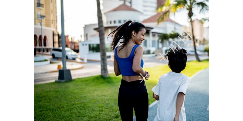老同学父亲去世,老同学的父亲去世同学应该怎样说