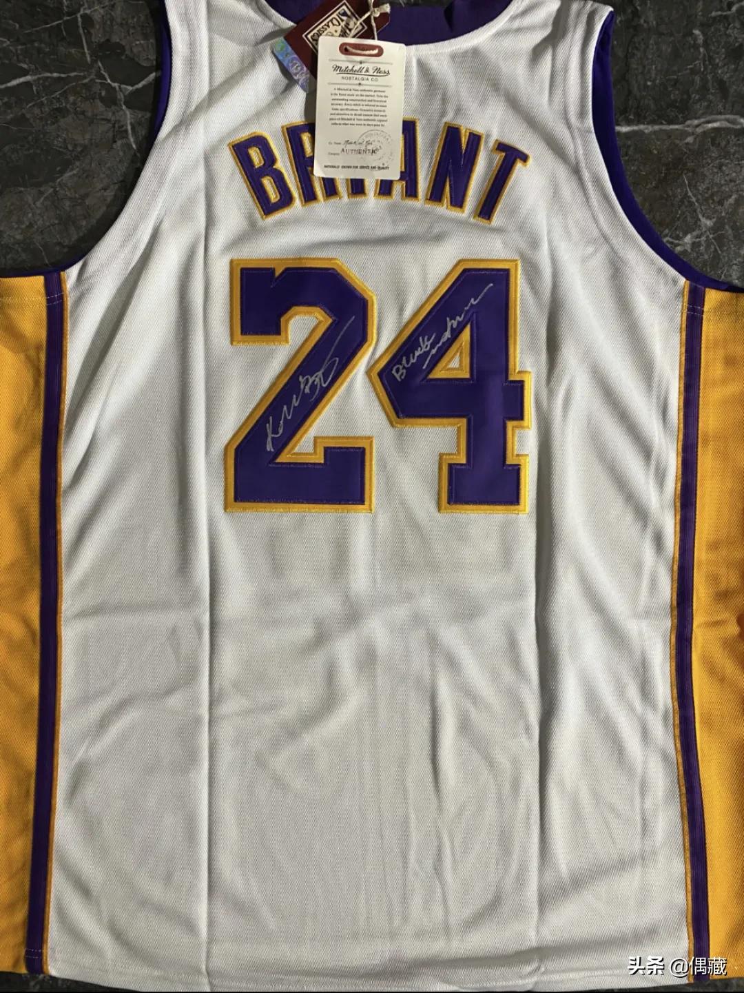 科比10代战靴真假鉴别视频 (科比11全明星真假鉴定)