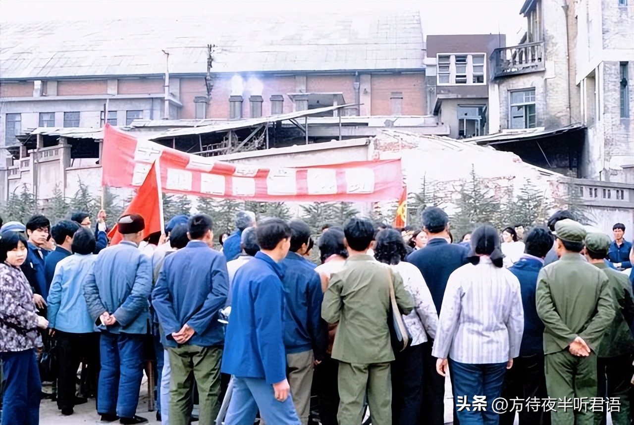 九十年代南京城老照片,以前的南京城的老照片