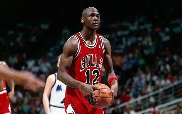 乔丹生涯23号集锦,乔丹穿过的所有球衣