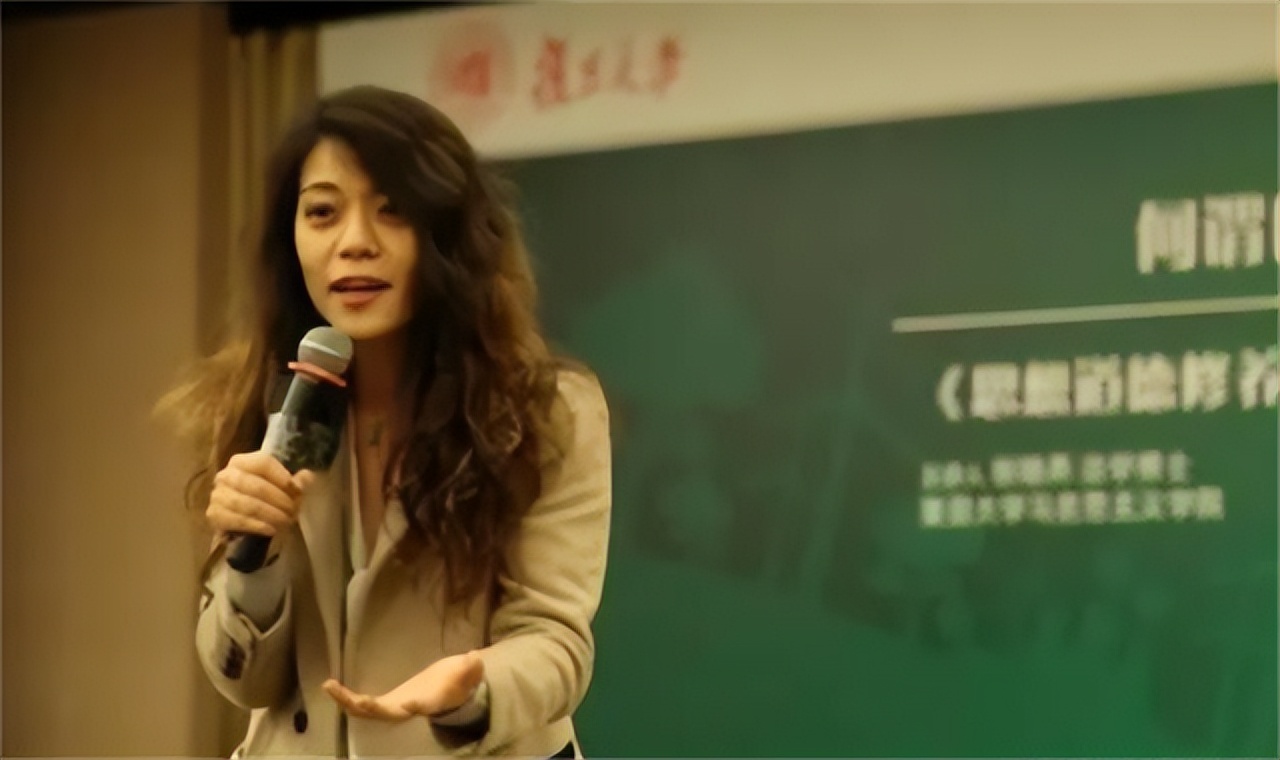 复旦女神教师陈果现状,复旦女神陈果现在怎么样