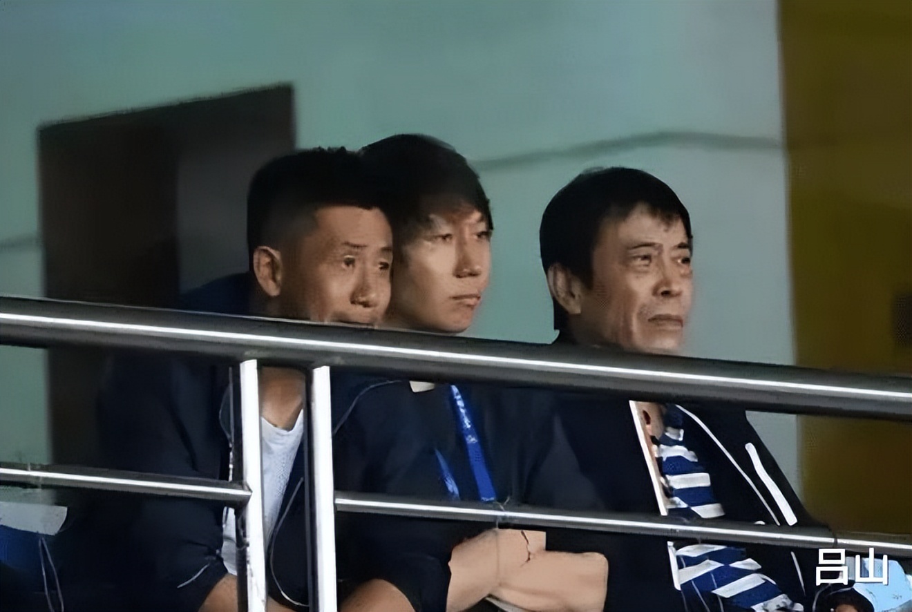 从陈戌源被调查到女厅官落马,谈反腐之路漫漫修行远兮。