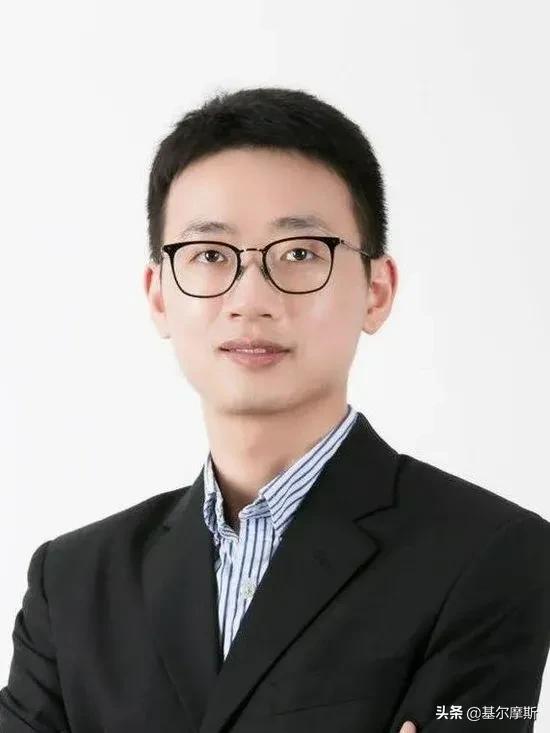 基金经理简介搞笑,十个基金经理名字