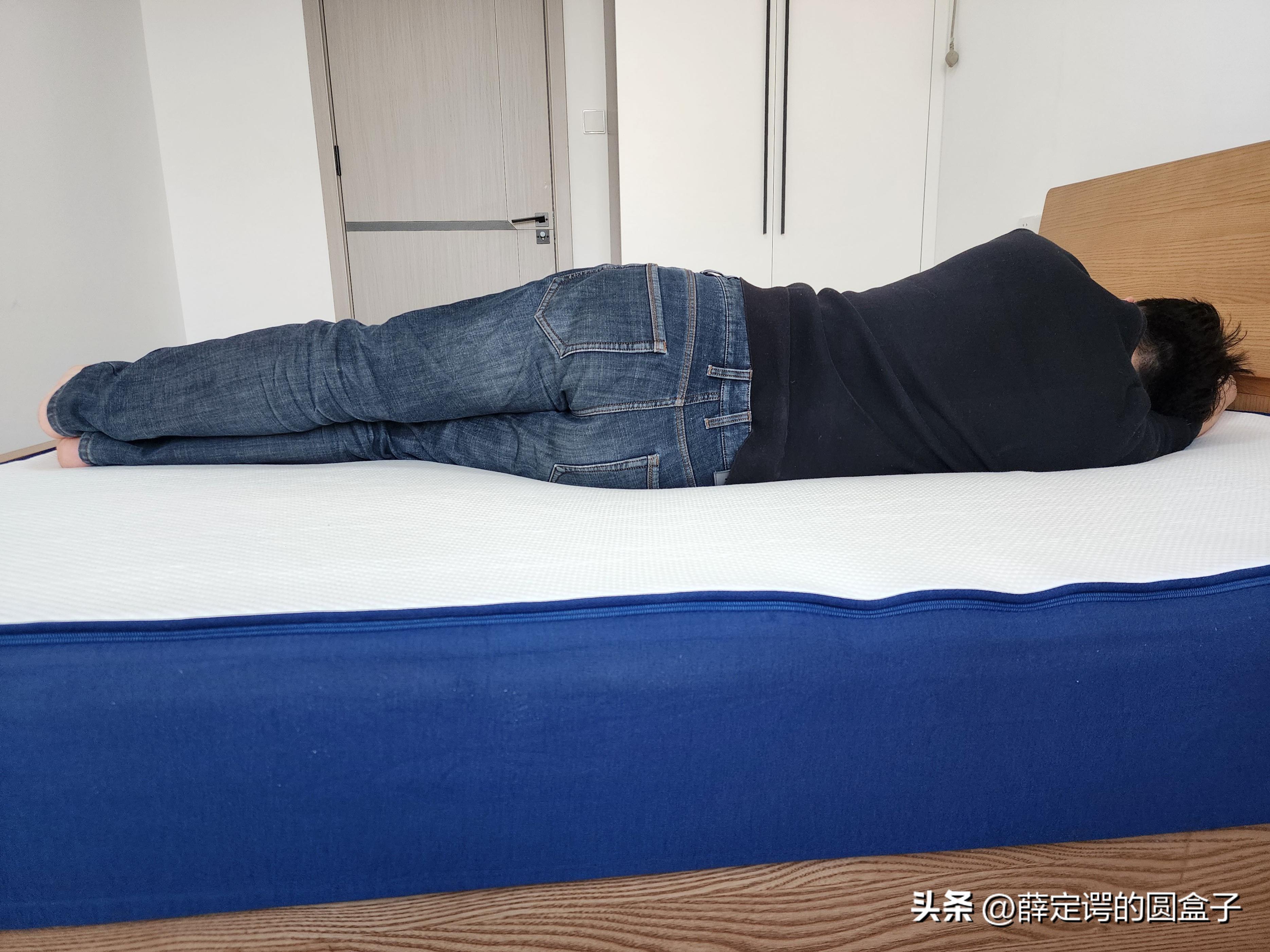 选好床垫,蓝盒子z1床垫pk菠萝斑马