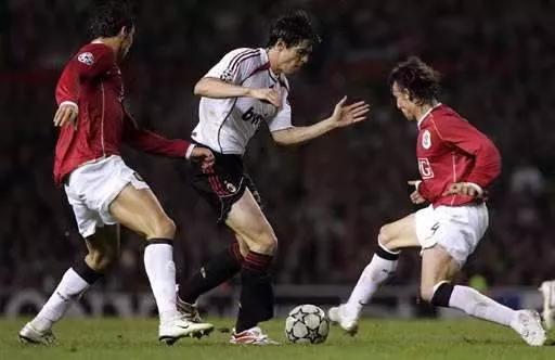 震惊足坛的十大球,震惊足坛的前十大奇迹