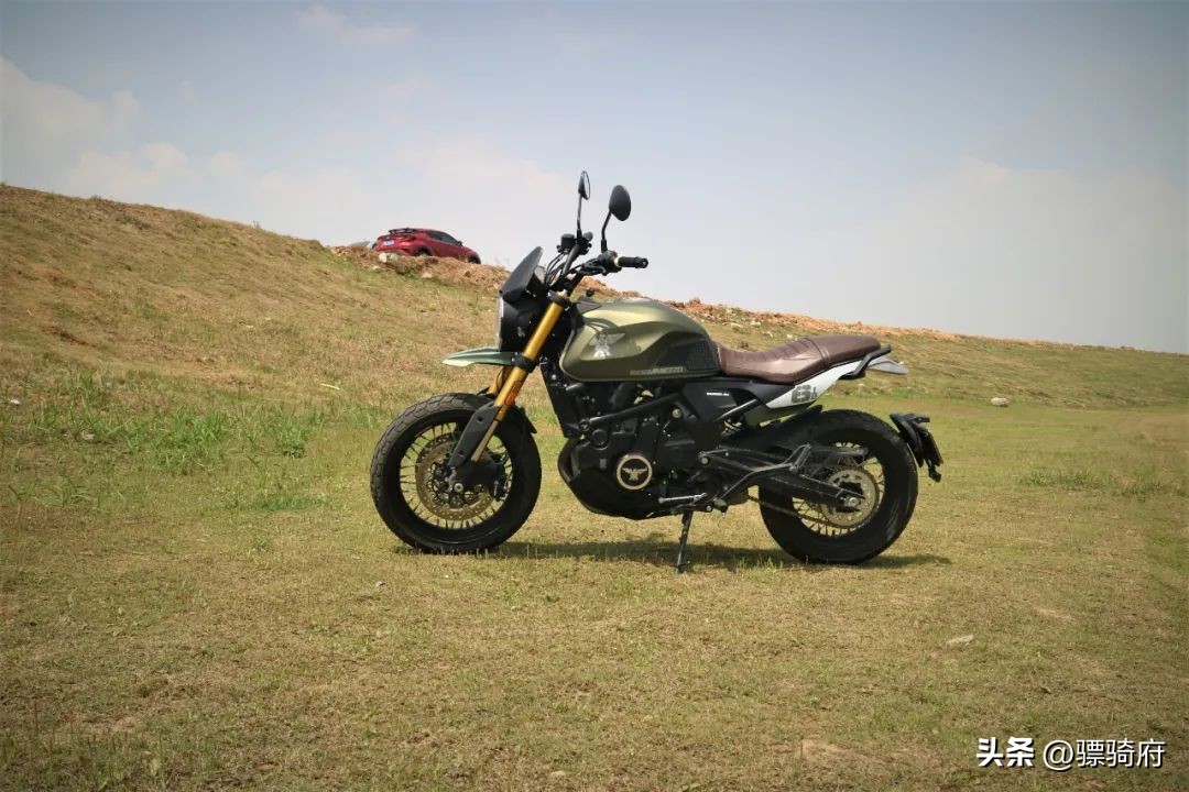 摩托莫里尼仿赛中国,摩托莫里尼塞文佐测评