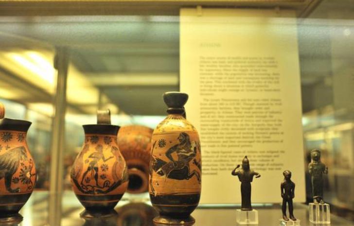 211冷门专业和普通本科王牌专业,文科冷门专业就业率高的