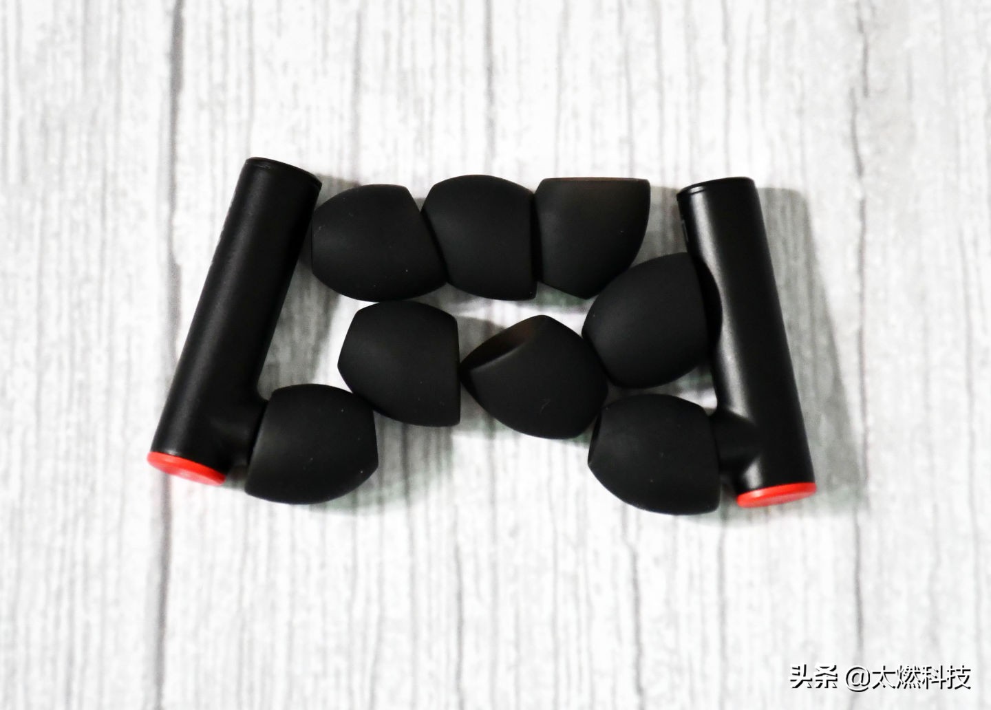 thinkpadpodspro无线蓝牙耳机,thinkpadpodspro耳机