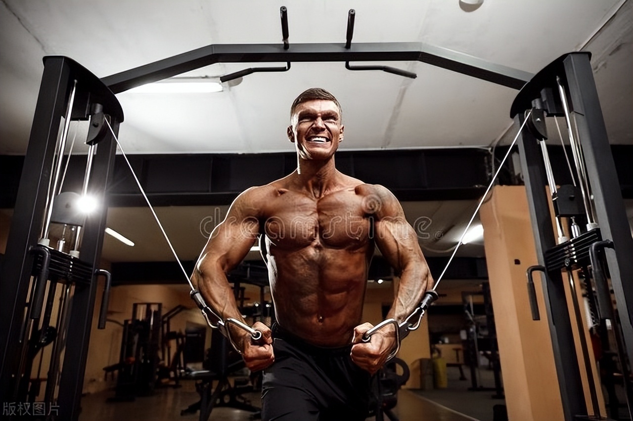 学会正确的健身流程帮助初学者,简单健身知识普及全攻略