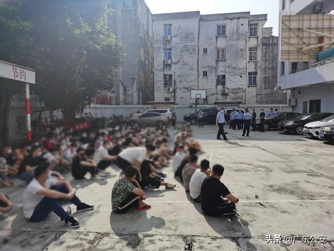 团伙制假金额50多万会判多少年呢,团伙走私涉案金额两亿要判多久