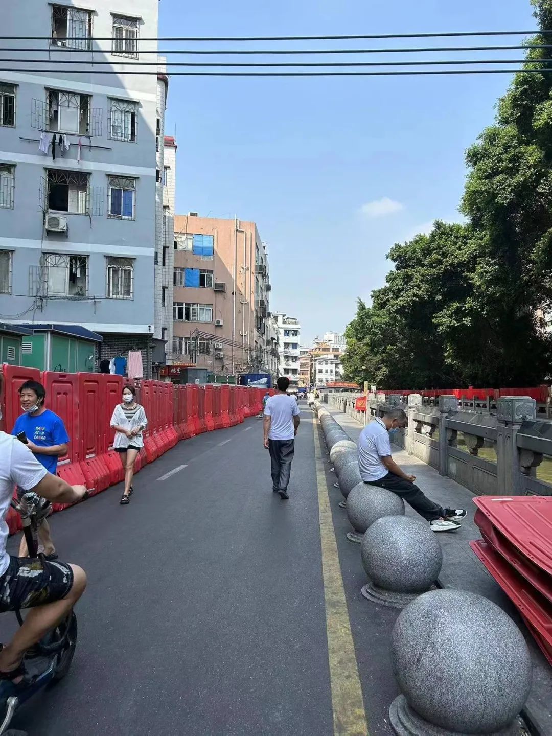 广州康乐村30天有人怕感染不敢转运有商家求免租金房东不理会