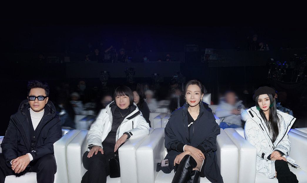 羽绒服正品和仿品差距大吗,品牌羽绒服好还是正品好