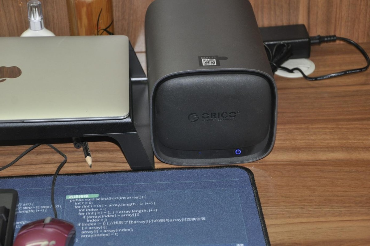 简单好用才是硬道理，ORICOHS200让小白也能轻松打造家庭私有云