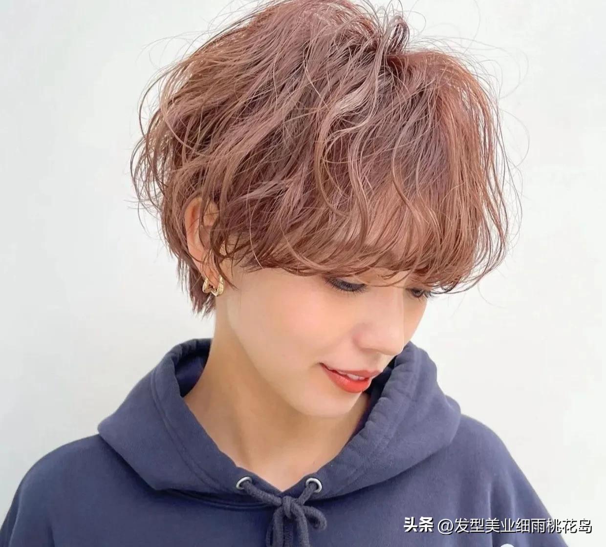 短发烫发超飒,超飒超短烫发
