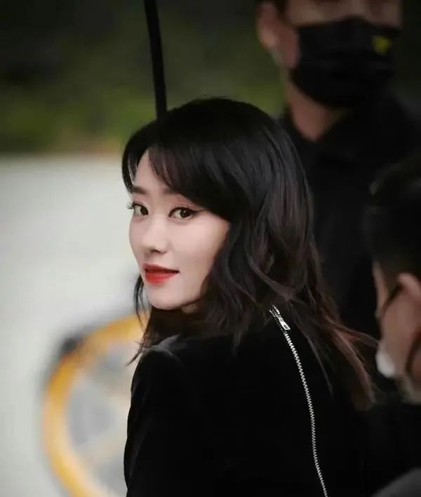 这一年，内娱女星千姿百态，唯这3种“惊艳”，牢牢抓住了我眼球