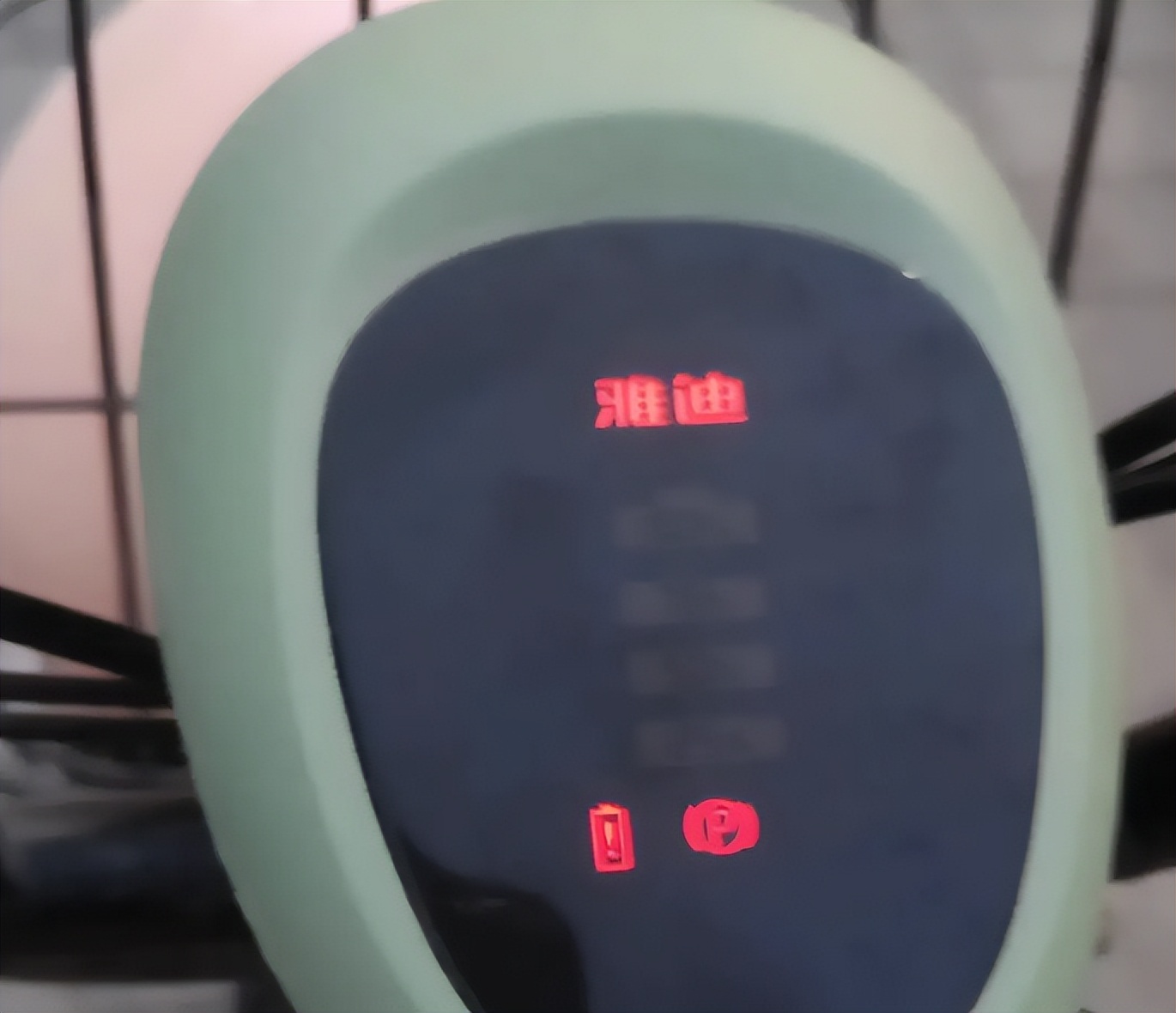 电动车新换了电池为什么不耐用,电动车换电池注意事项