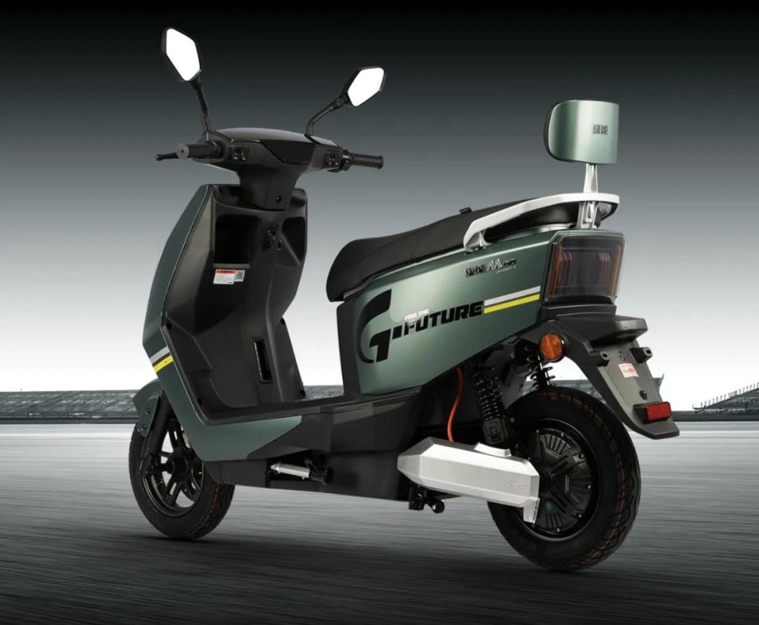 300-350大踏板哪款100公里提速最快,十大最耐用大踏板电动车