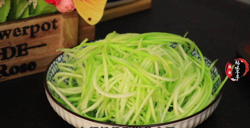 牛奶蔬菜谷物水果中钙最容易吸收,比牛奶还要高的补钙10种蔬菜