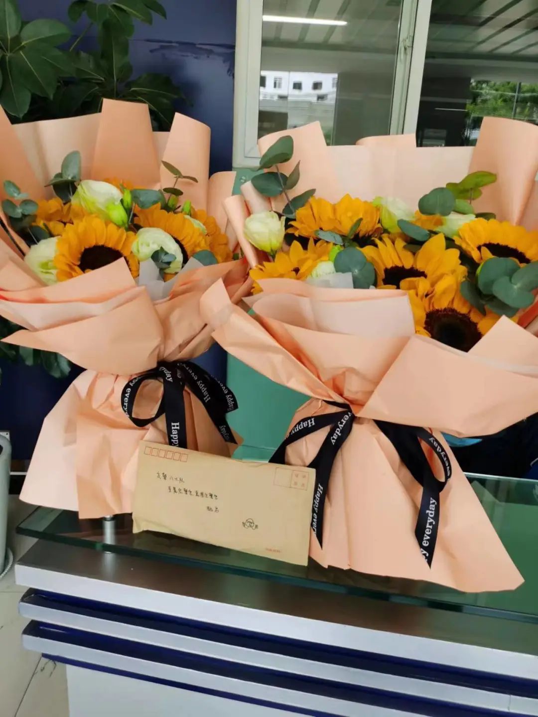 一封简短的感谢信给志愿者,一封感谢好心人的信