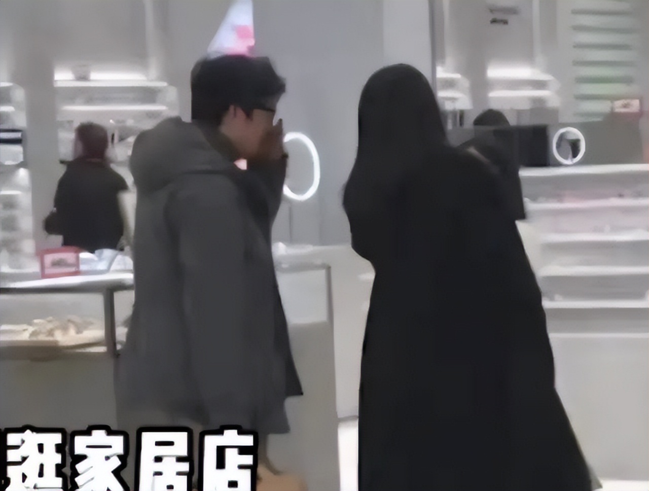 刘烨到底多有钱,有钱人都把儿子送去哪些学校