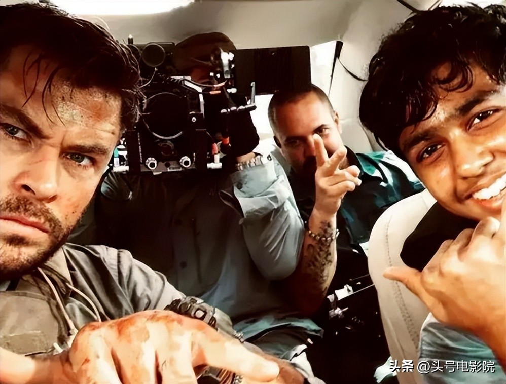 动作*片爽**续集来了！《惊天营救2》开分8.9，锤哥美队替身再合体