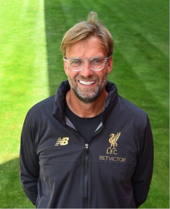 世界足坛最高年薪主教练,世界公认的十大足球名帅