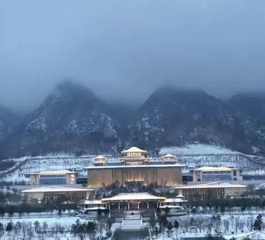 看！这是我们的终南山