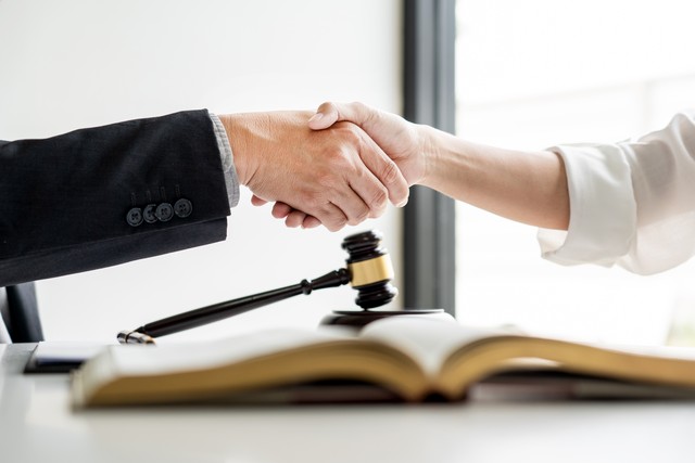 股东欲转让出资额需要谁同意,股东无偿转让股权给法人股东