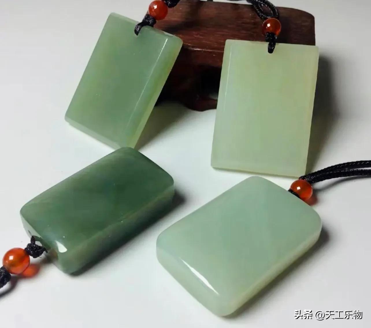 一块金镶玉大概含多少金,和田玉金镶玉一般都是韩料吗