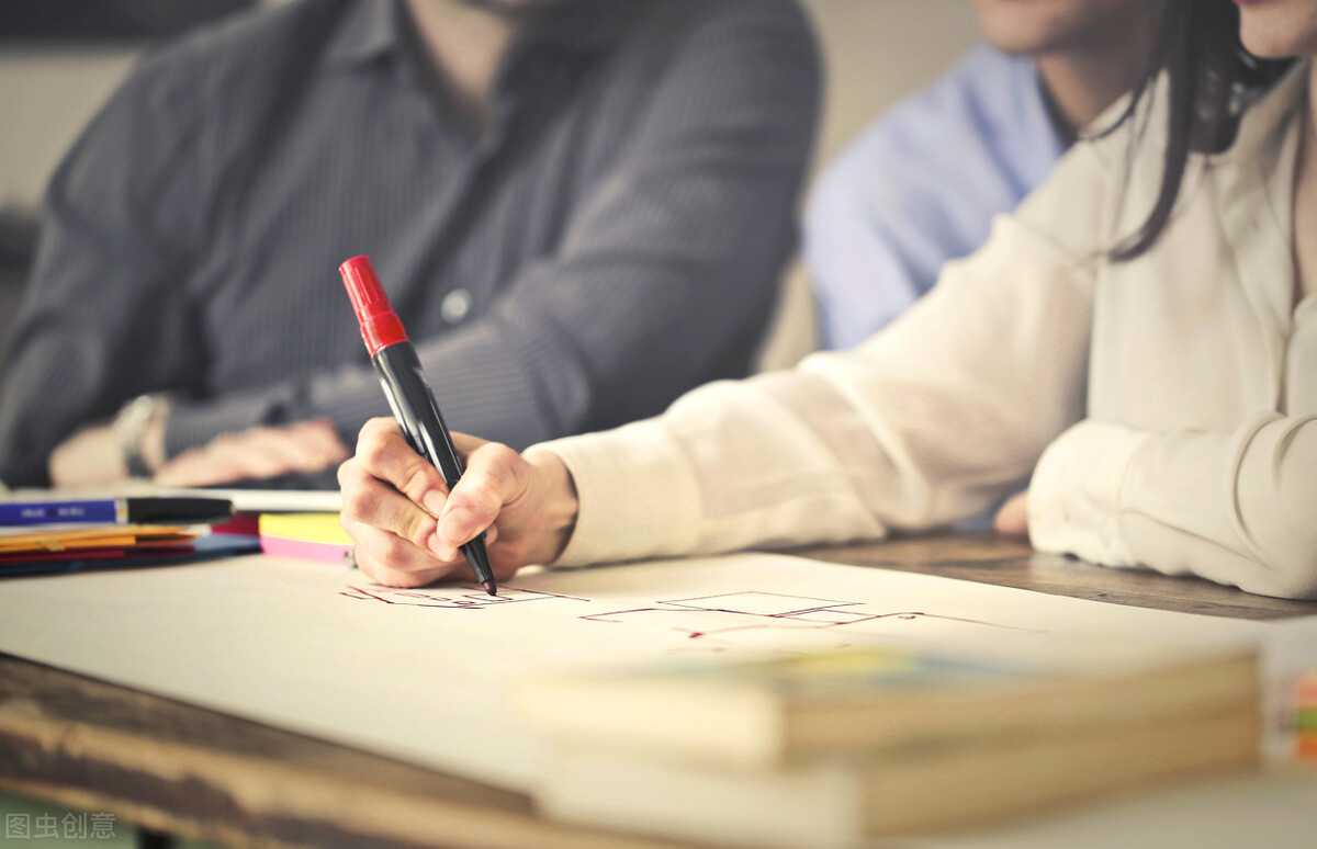 抱着创业的心态去打工,赚钱的路上最怕自己苦苦摸索