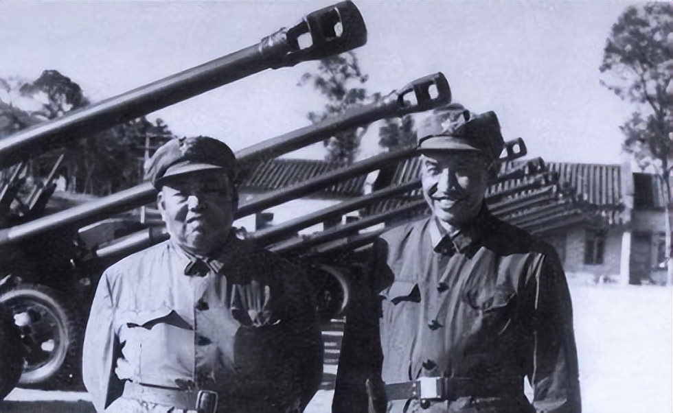 伪军放过八路军,伪军抓住了抗日战士