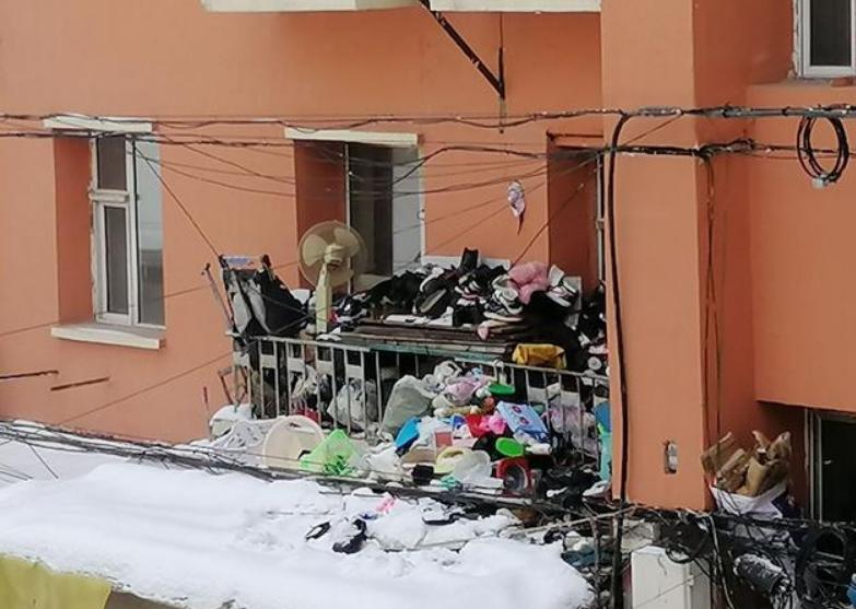 郑州原纪委书记落马记:茶叶盒藏巨额存折,老婆3毛卖“破烂王”