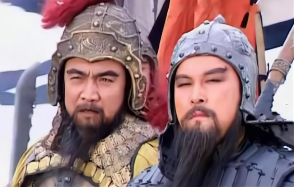 为什么关羽能杀文丑赵云却不行呢,文丑那么厉害却被关羽一刀劈死