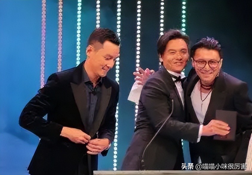 冯德伦自曝求婚舒淇细节,好丈夫对夫人不离不弃