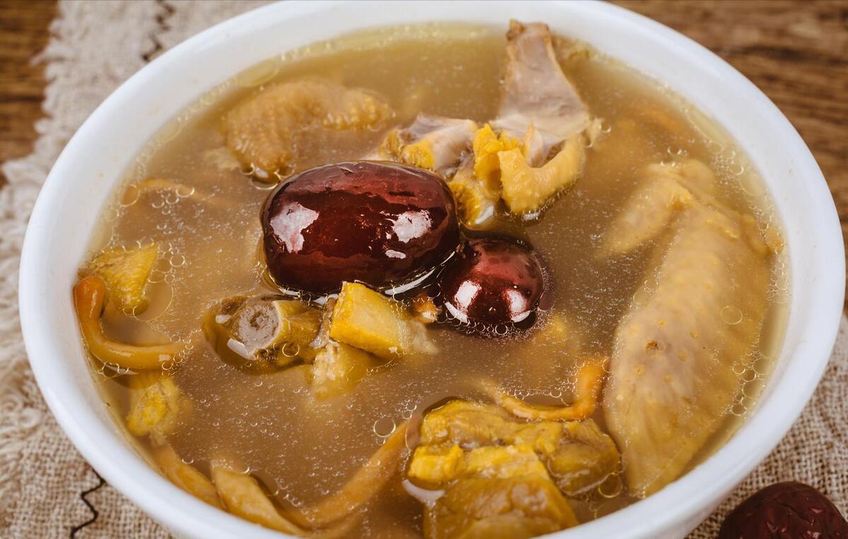 女性更年期补充雌激素有哪些食物,女人更年期吃什么食物补充雌激素