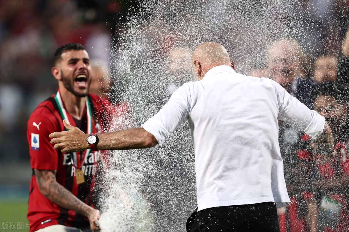 足坛十大顶级左边锋,足坛最贵右边锋