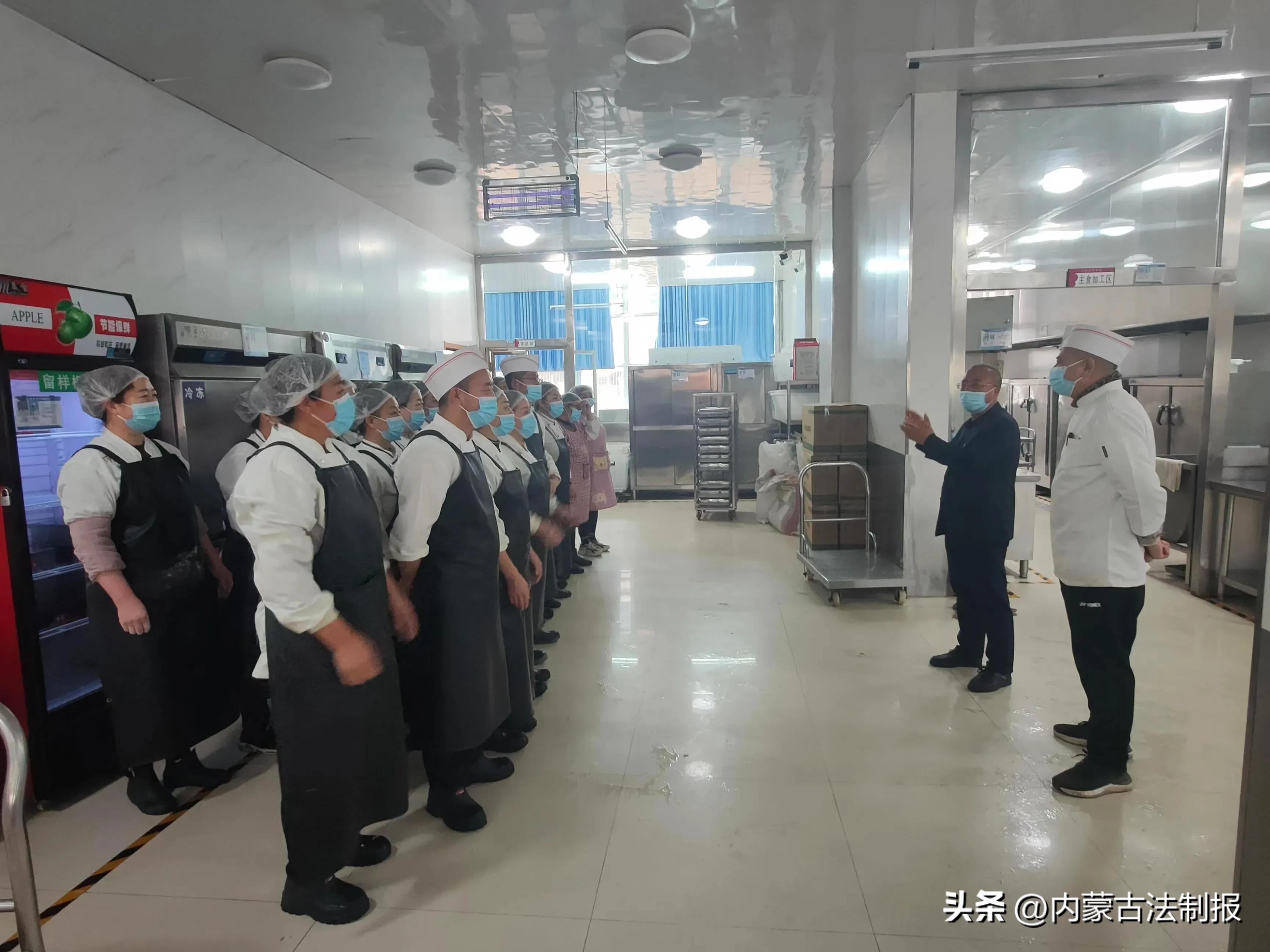 二十大精神在中小学校落地生根,二十大精神走进校园