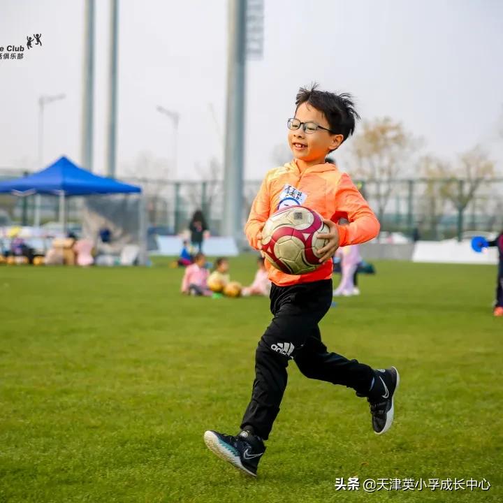 瓒崇悆club鍥為【,eflife