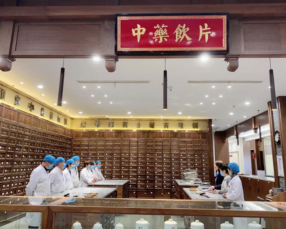 更年期脾虚的表现症状,脾肾虚和肾虚的区别