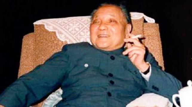 84年香港回归遭阻,邓公霸气回怼:要打随时恭候,铁娘子当场噤声