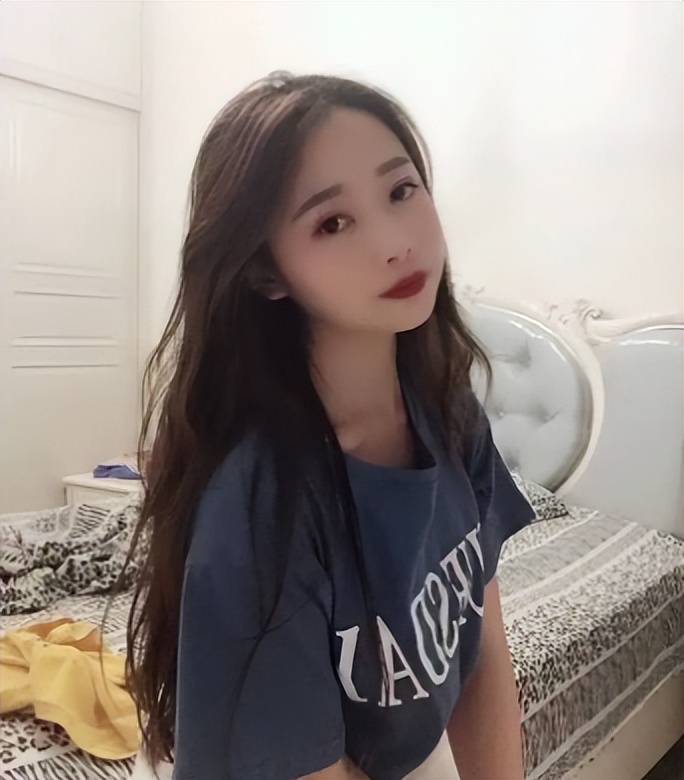 24岁少女烧伤变沧桑老人,12次手术涅槃重生:不被命运摆布的坚强