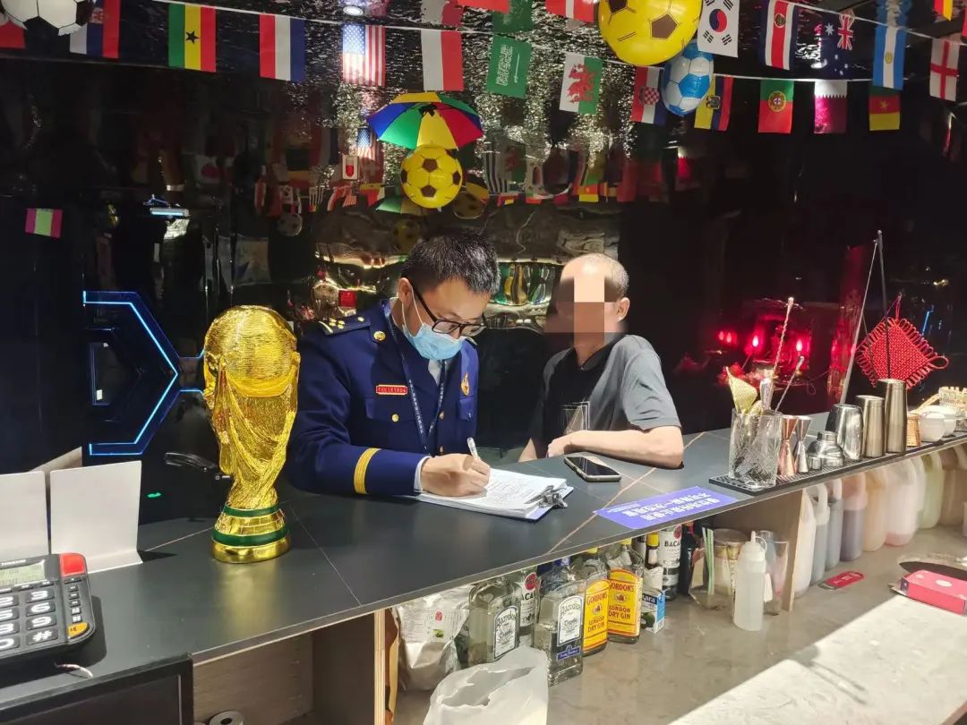 世界杯期间安全观赛消防指南,世界杯看球夜巡