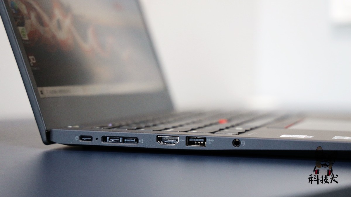 thinkpadt14锐龙版2022款,thinkpadt14s10代酷睿版评测