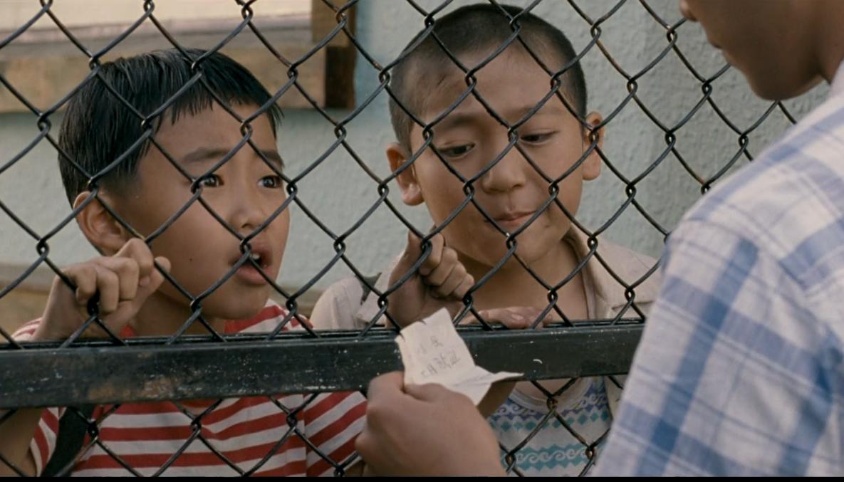 男孩为了救爷爷卖冰棒,男孩为救爷爷卖冰棒电影解说